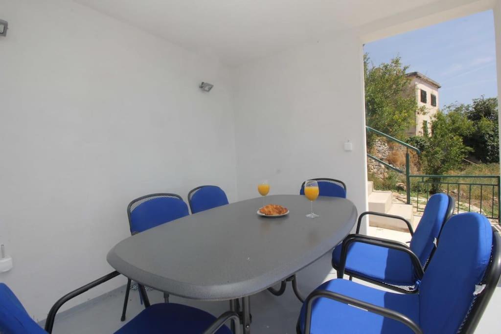 Holiday Home Aria Podgora Exteriér fotografie